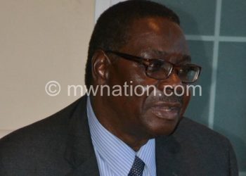 Wants Malawi to start balancing its national budget without dependence on donors: Mutharika