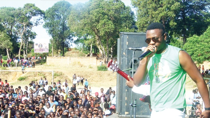 Piksy is slated to perform at the Malawian award ceremony