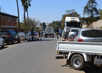 Motorists still queue for hours to get services at DRTSS in Blantyre