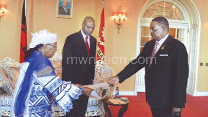 Welcome: Mutharika receives letters of credence from Niger Ambassador