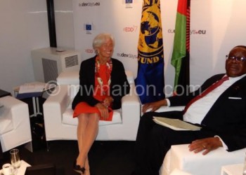 Mutharika in a meeting with IMF 
head Christine Lagarde